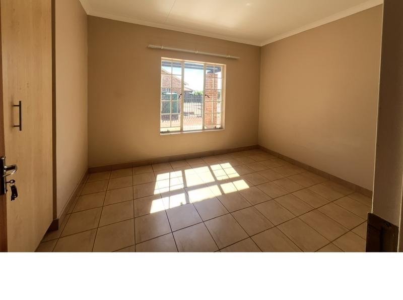 To Let 3 Bedroom Property for Rent in Kathu Northern Cape